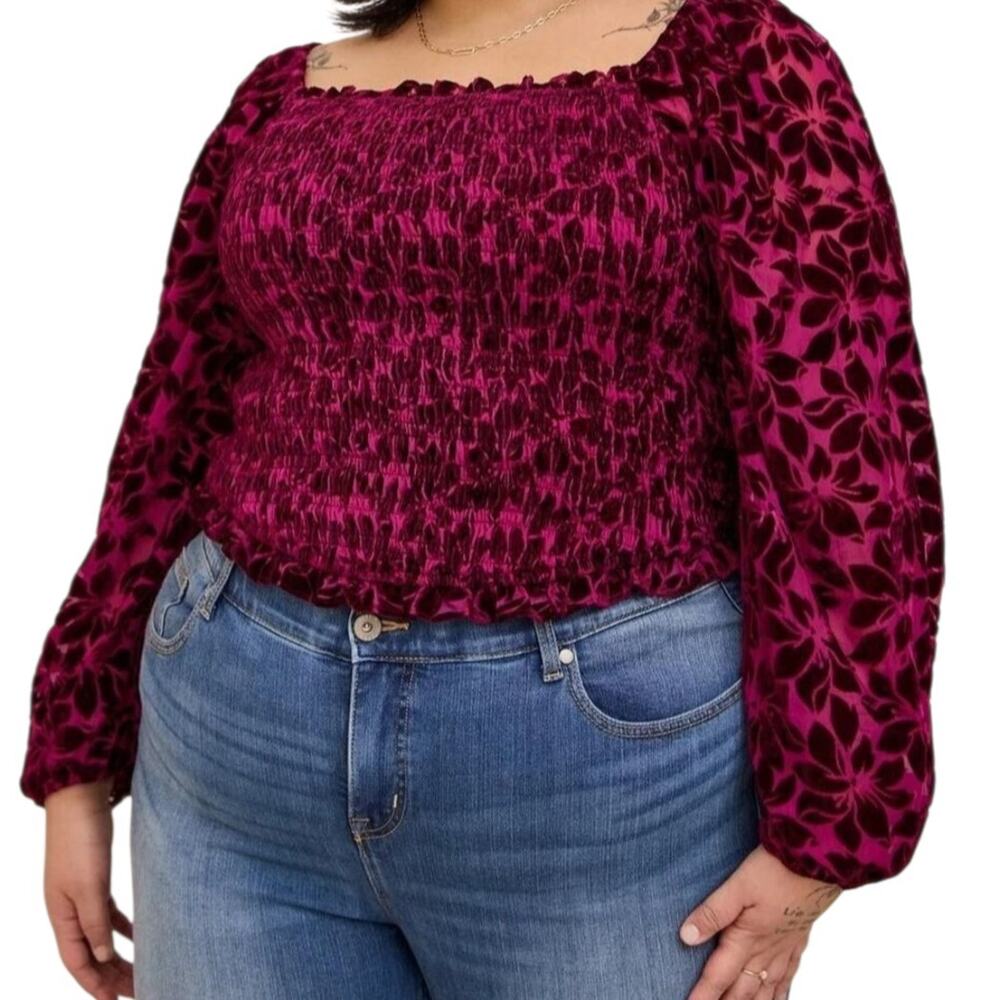 Torrid Womens‎ Magenta Velvet Burnout Smocked Top Size 2 Floral Square Neck Boho